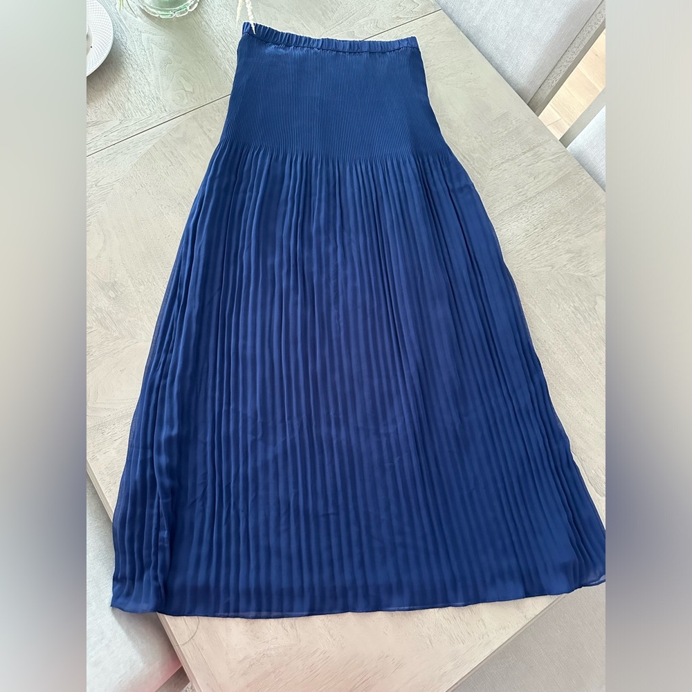 Express women Maxi Skirt Sz.xs blue